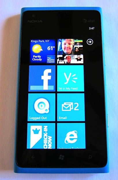 Windows Phone 7.5 Now Required to Access Marketplace