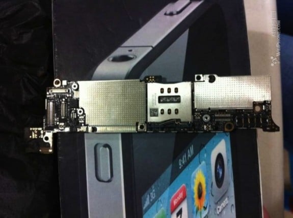 Claimed iPhone 5 Logic Board Leak Points to 4G LTE