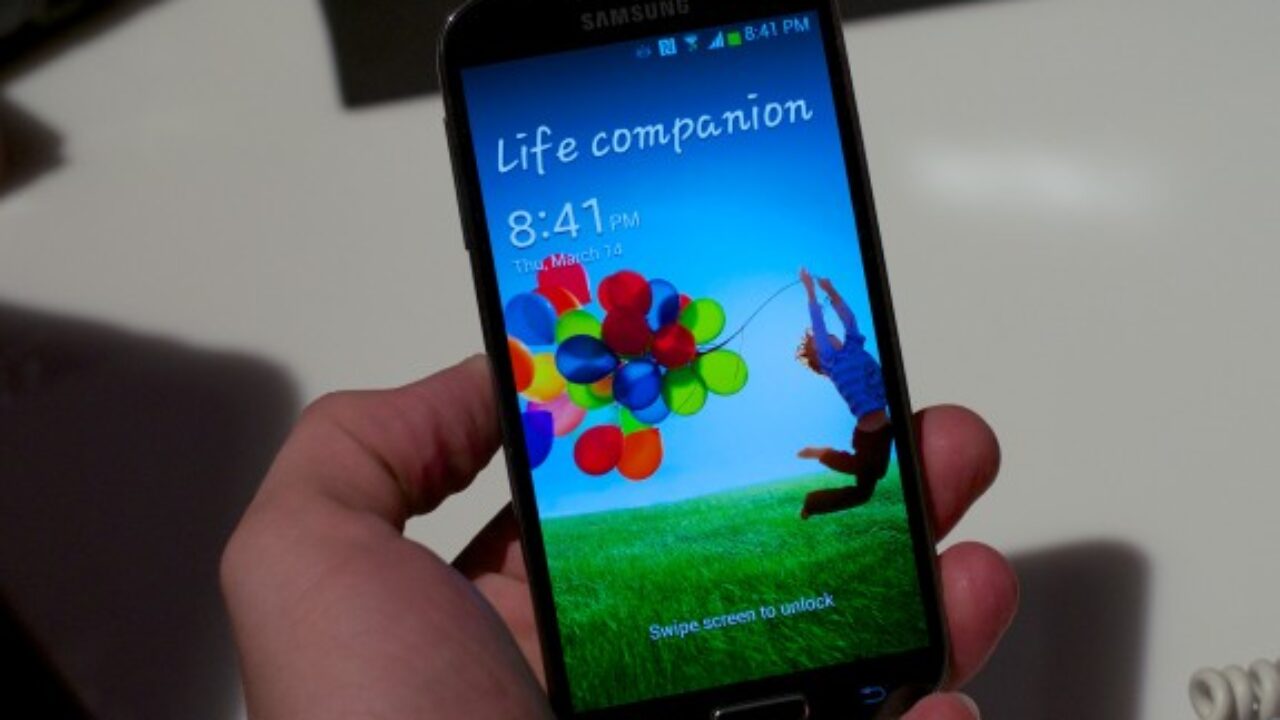 Samsung Galaxy S4 On At T Arrives With Locked Bootloader