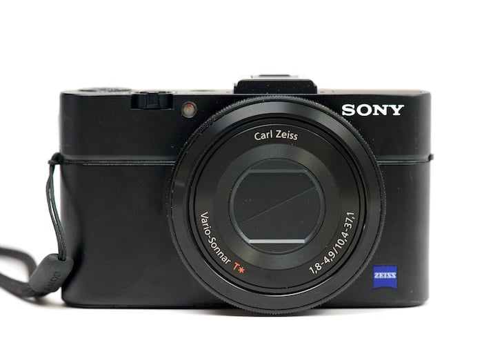 Sony DSC-RX100M II Review (Editor's Choice)