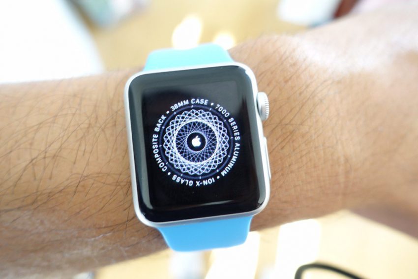 How to Pair the Apple Watch with the iPhone