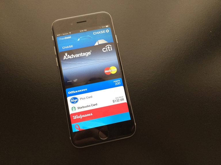 How to use your Walgreens card with Apple Pay