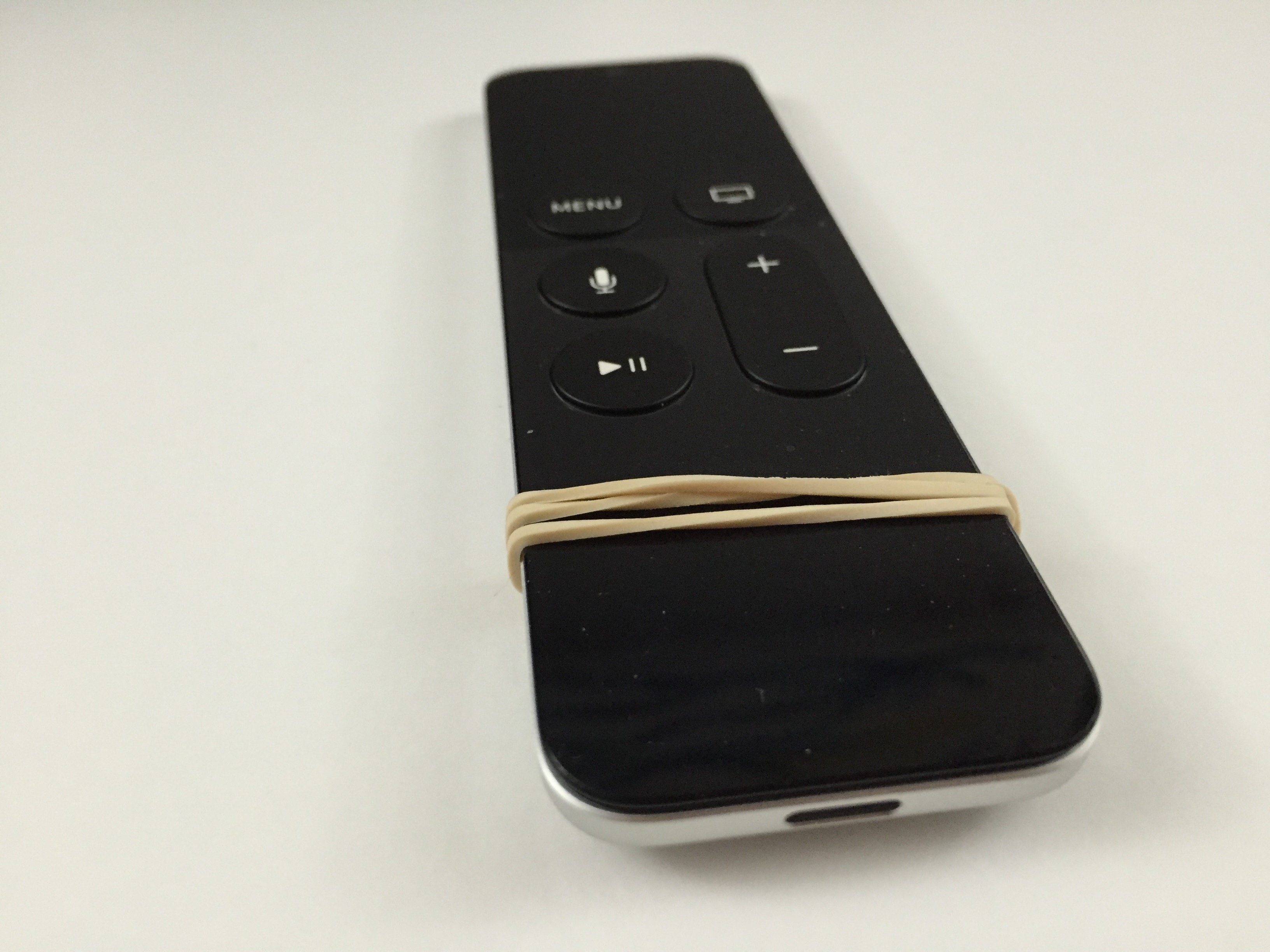 apple tv remote battery low