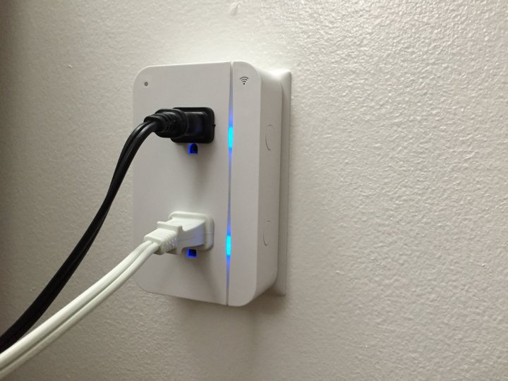 Best Smart Outlet for your iPhone! (ConnectSense) 