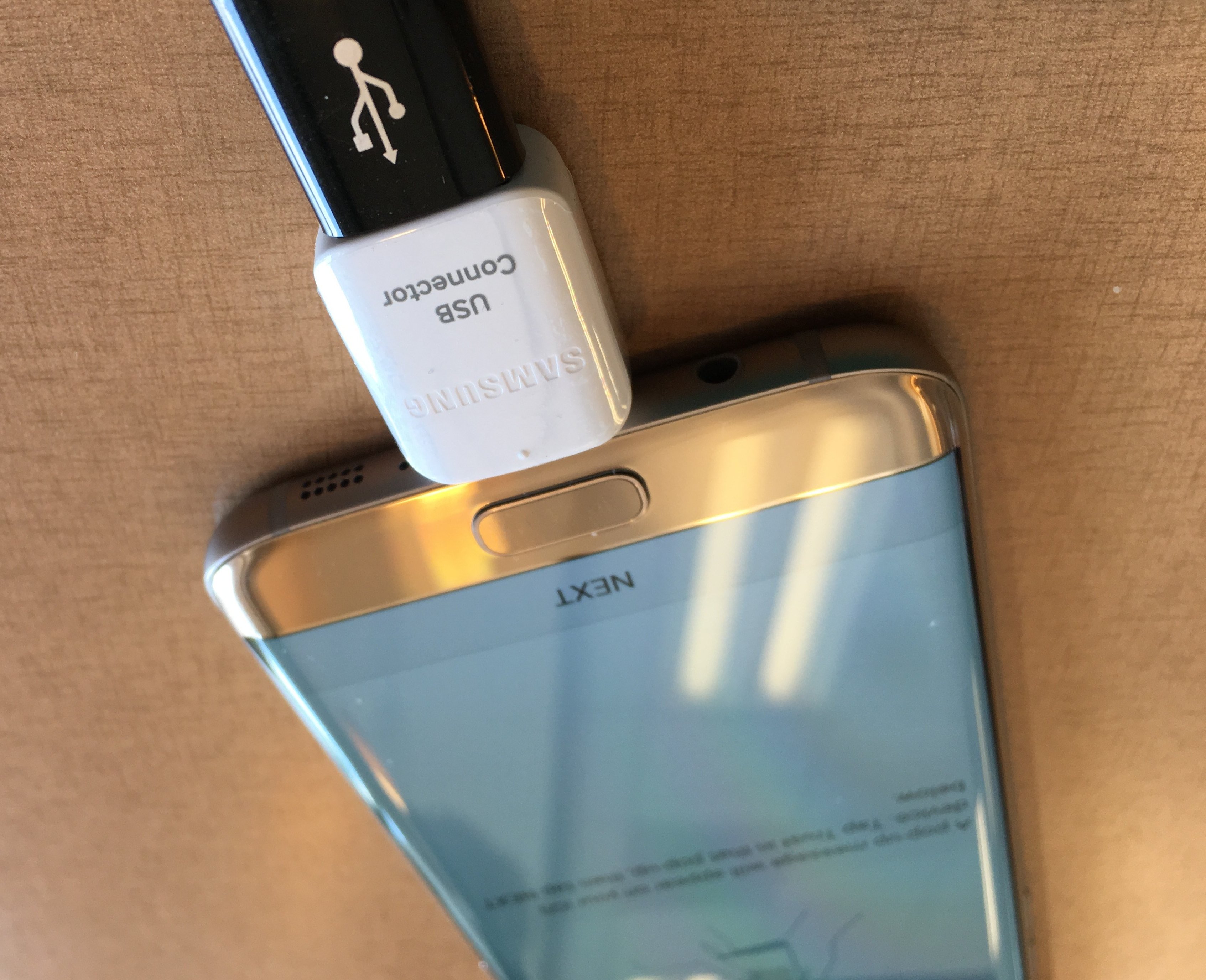 onwetendheid Familielid De Kamer 10 Awesome Samsung Galaxy S7 Edge Accessories