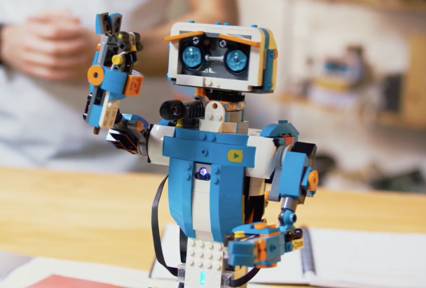 Lego Boost Robot Will Teach Kids to Code