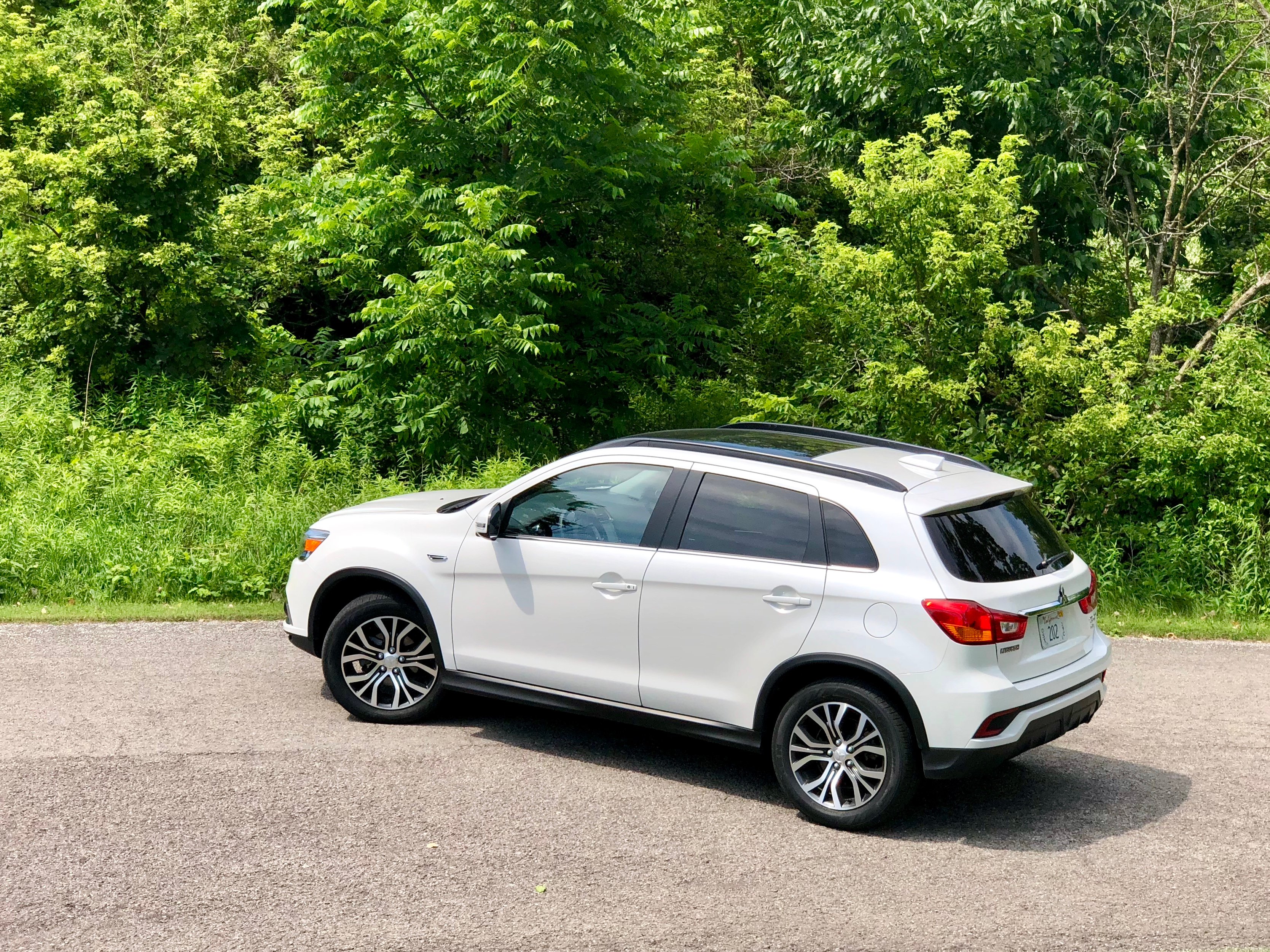 Mitsubishi outlander sport 2018