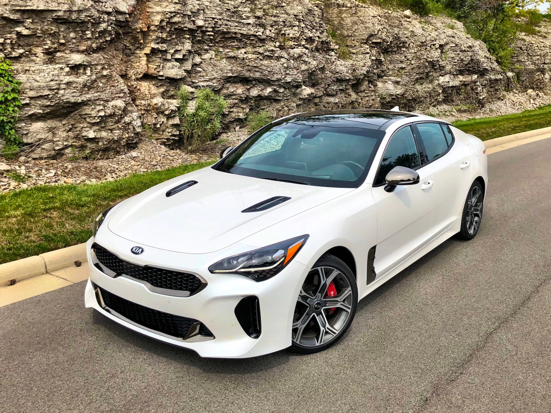 Кия 2018. Kia Stinger gt2. Kia Stinger 2018.