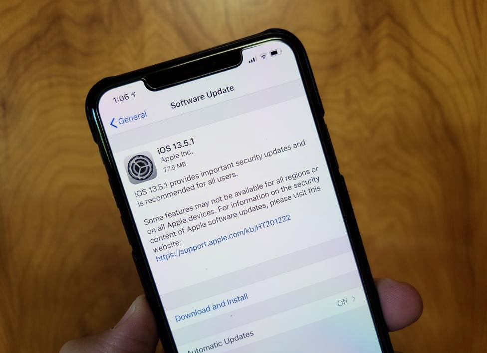 Ios 13 5. Обязательно ли обновлять айфон 11. Доступен ли IOS 13 на айфон 5s. Как перейти с IOS 12.5.5 на IOS 13.0 на айфон 5s. Обновление айфон после санкций.